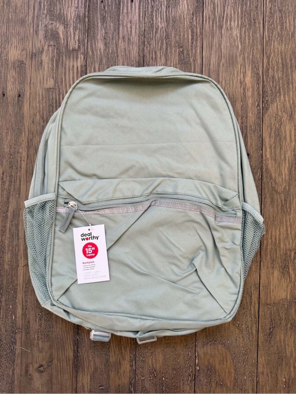 Deal Worthy Backpack Light Green
Hold 15” Laptop
New with tags